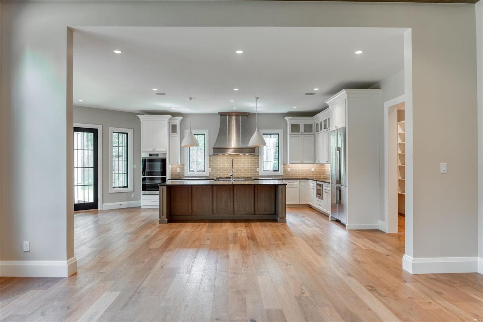 Town and Country Manor 3 Add - Residential