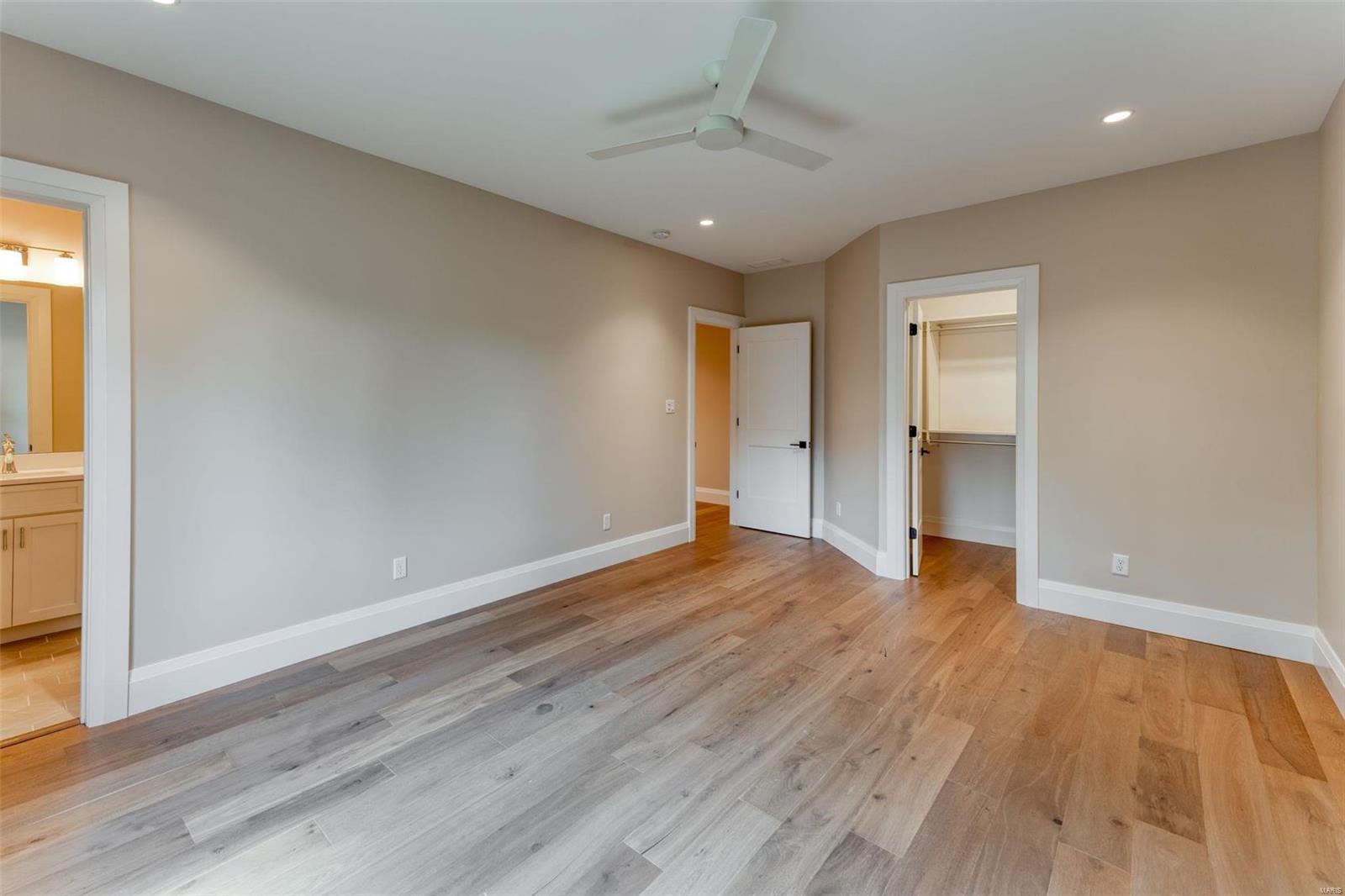 Town and Country Manor 3 Add - Residential