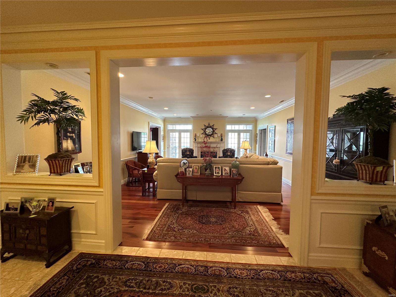 Adams Court Condo Ph 7 - Residential