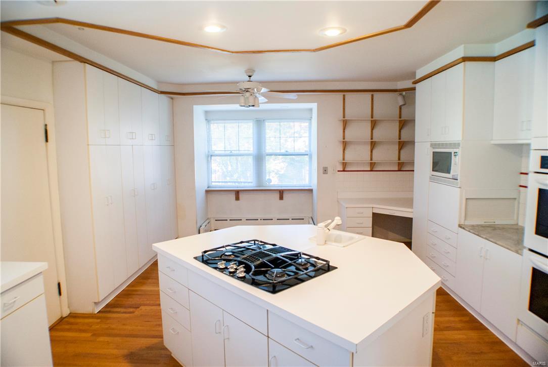 La Hacienda - Residential