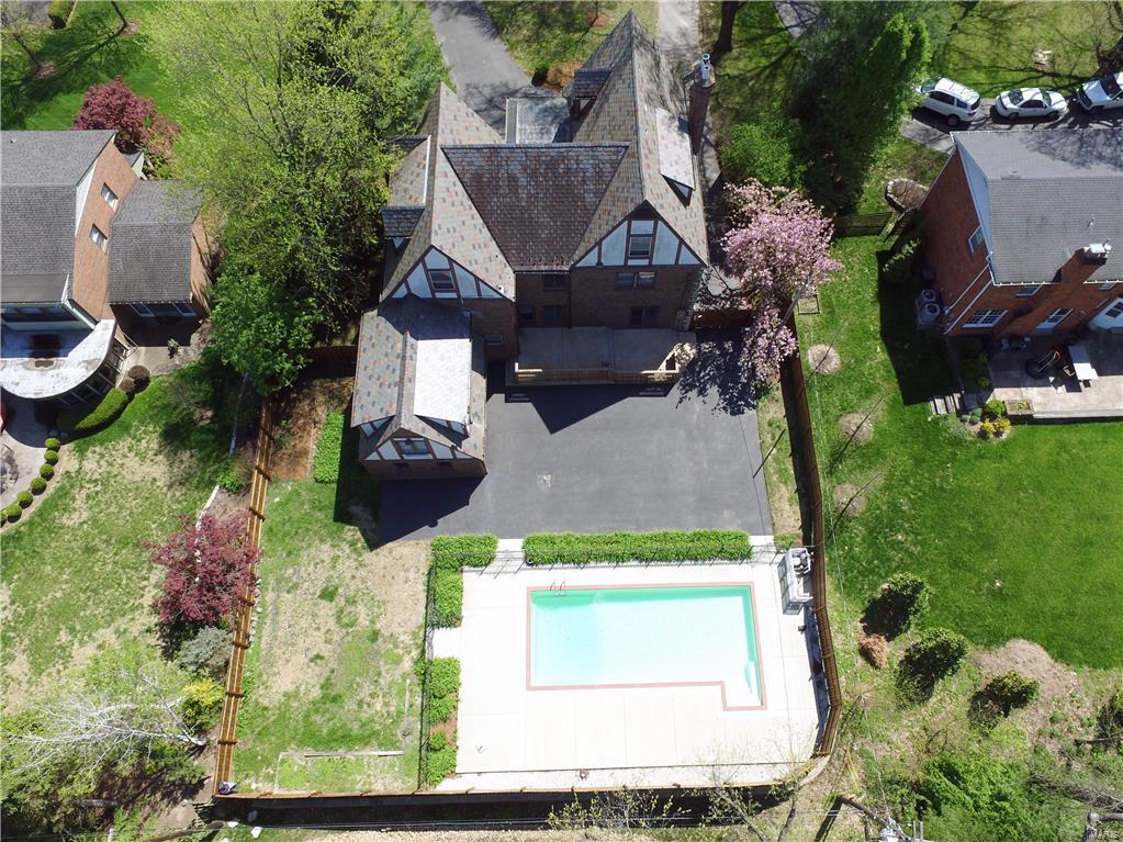 La Hacienda - Residential