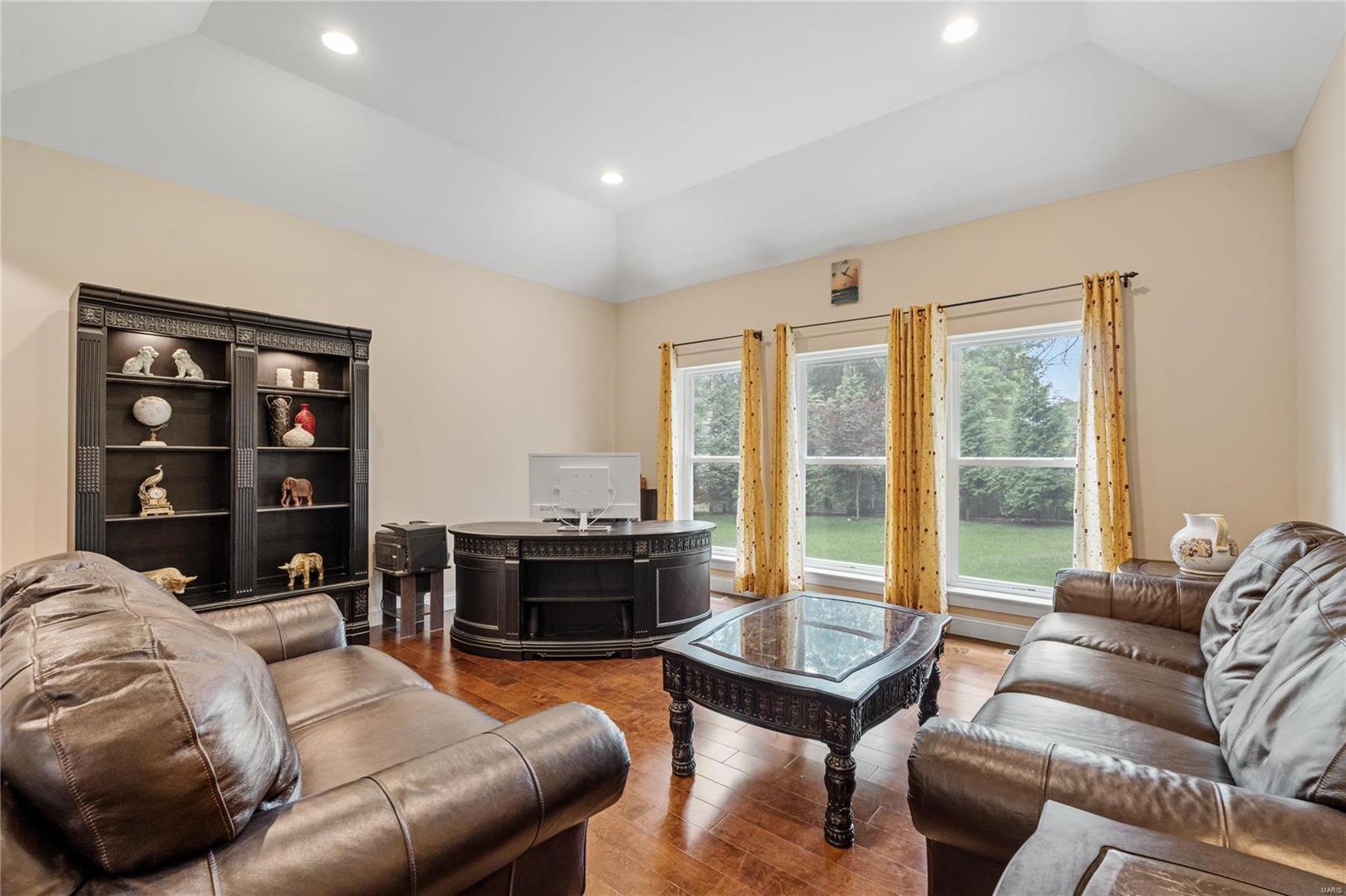 Colonial Hills - Residential