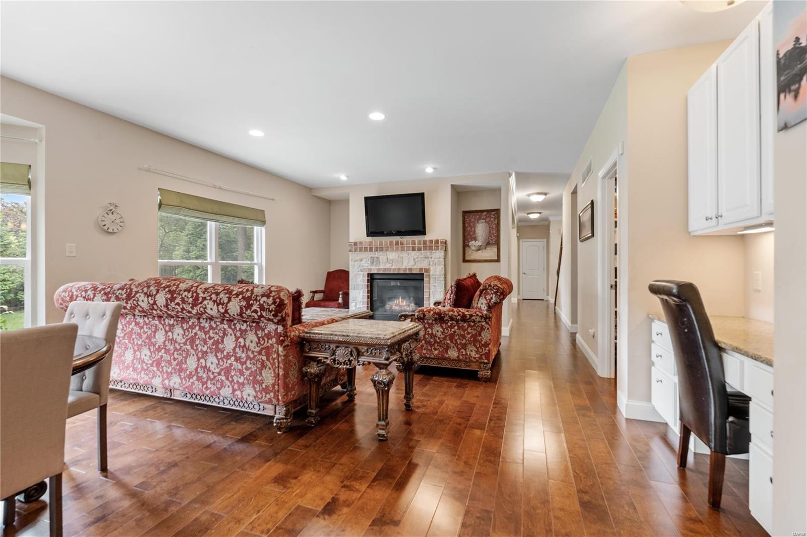 Colonial Hills - Residential