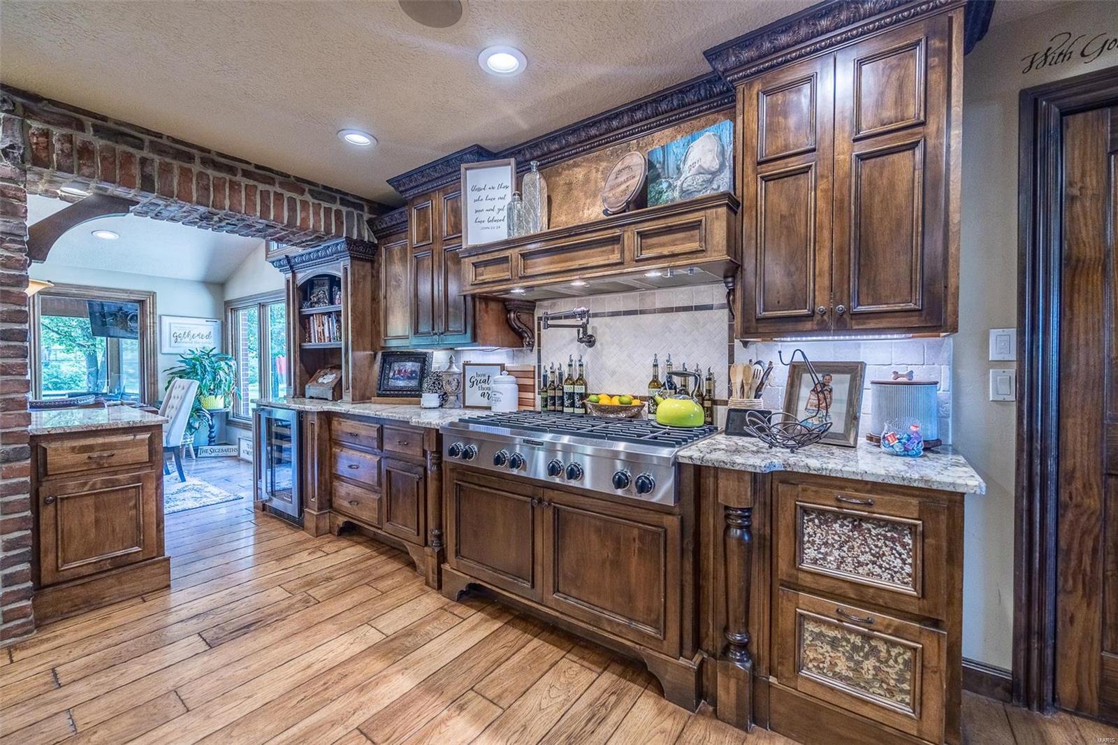 Colonial Meadows - Residential