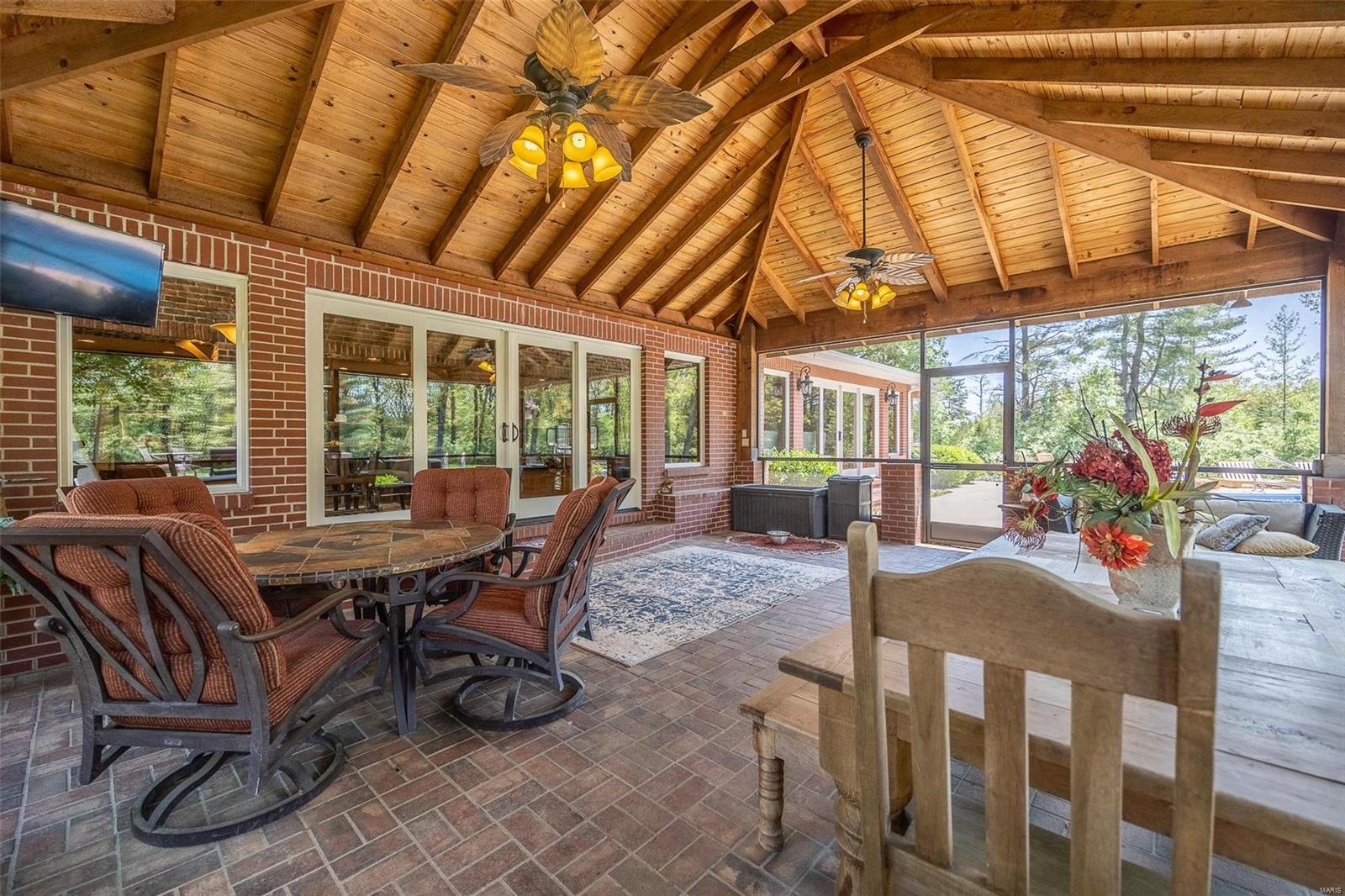 Colonial Meadows - Residential