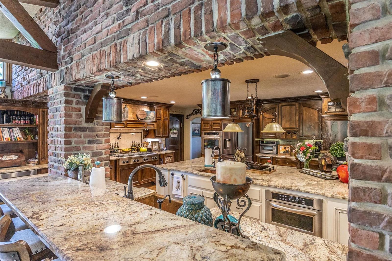 Colonial Meadows - Residential