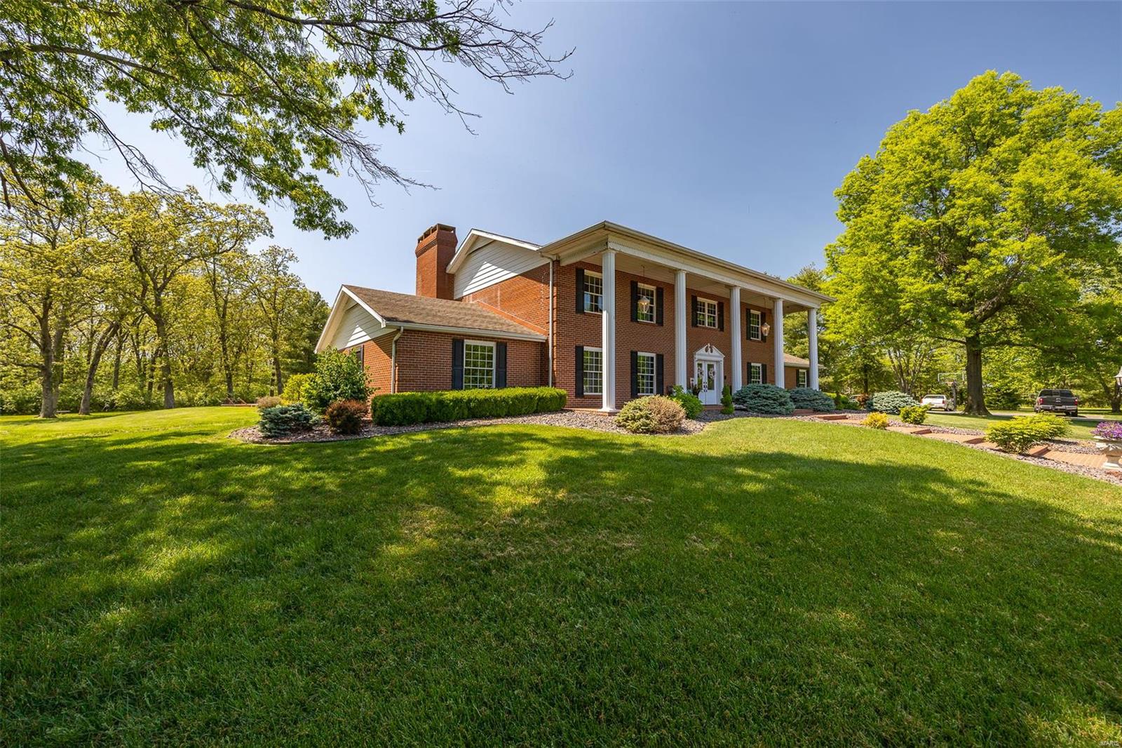 Colonial Meadows - Residential