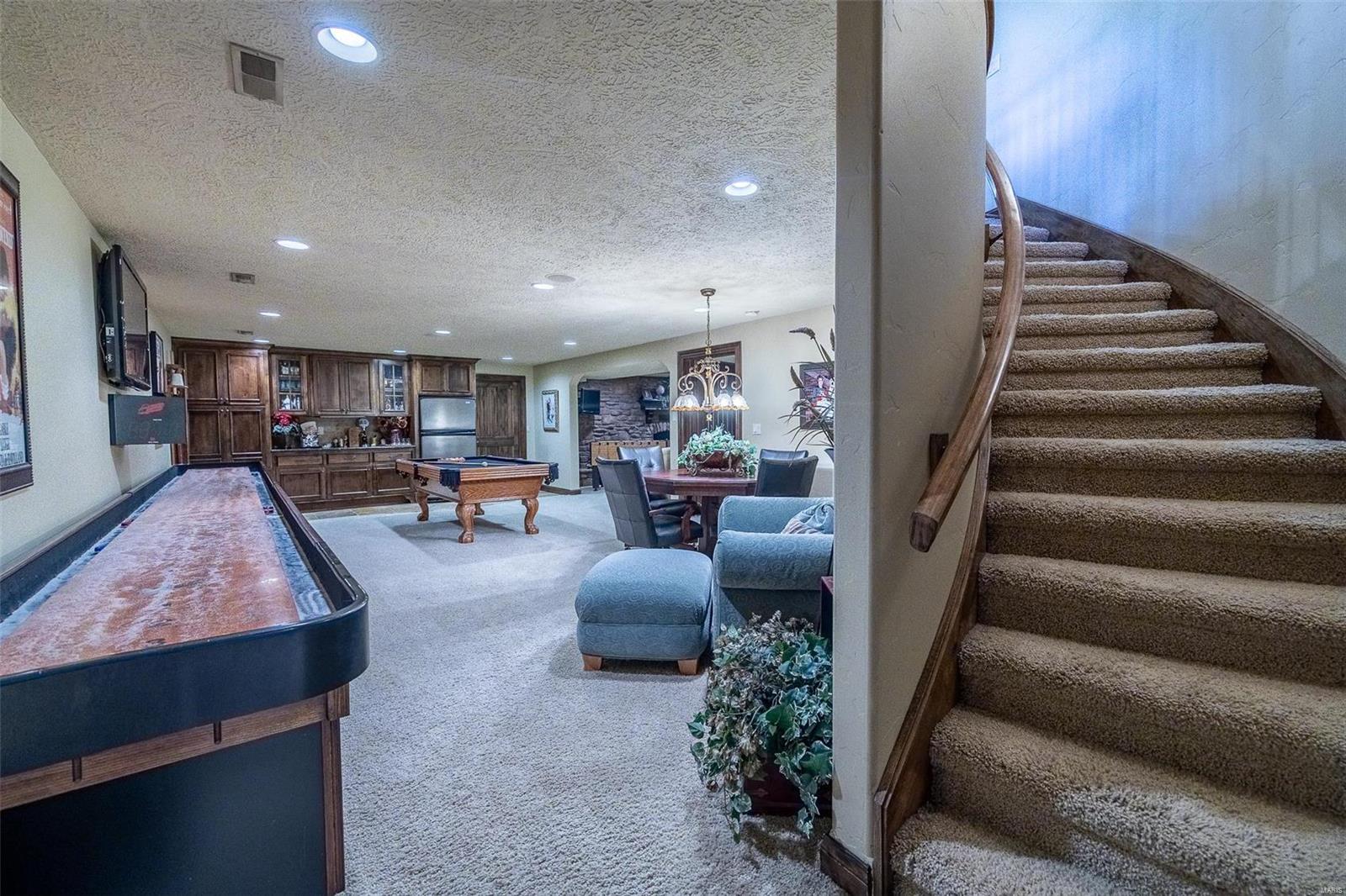 Colonial Meadows - Residential