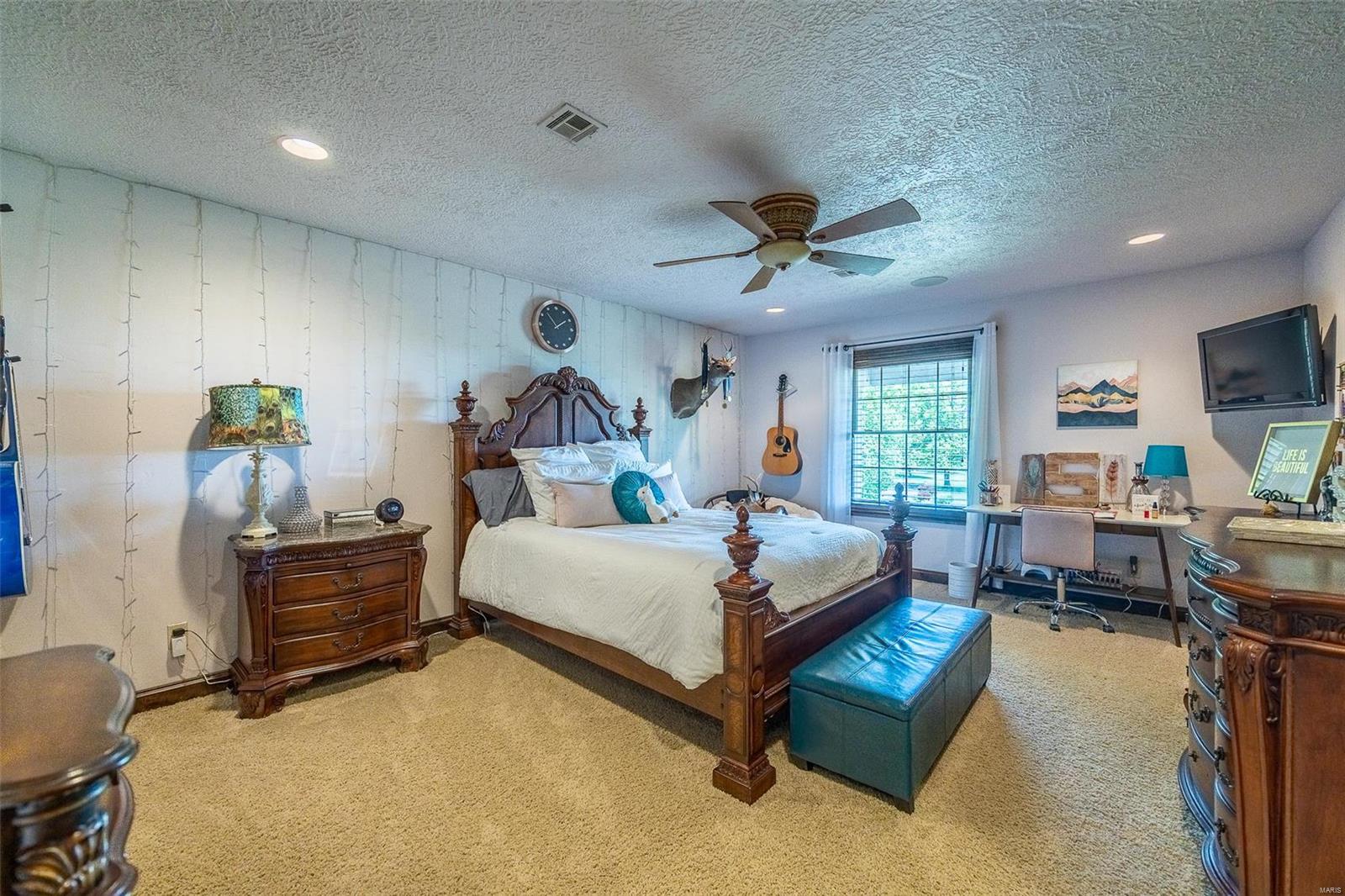 Colonial Meadows - Residential