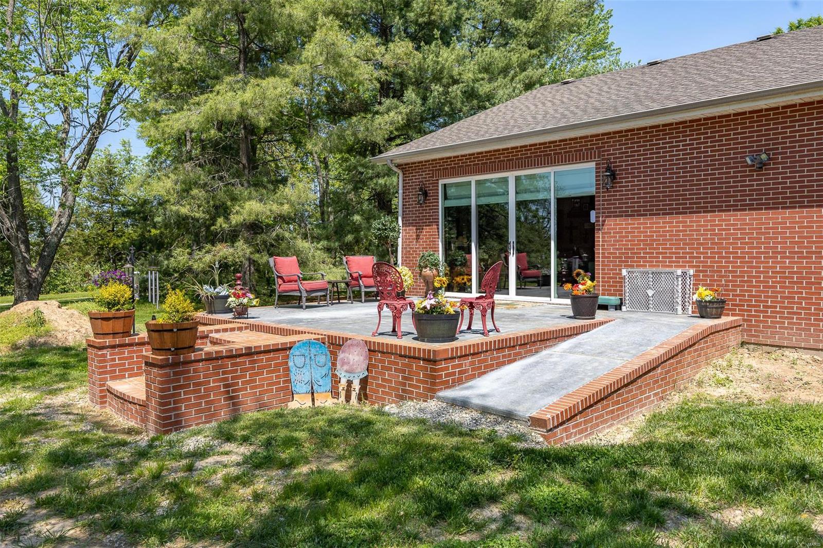 Colonial Meadows - Residential