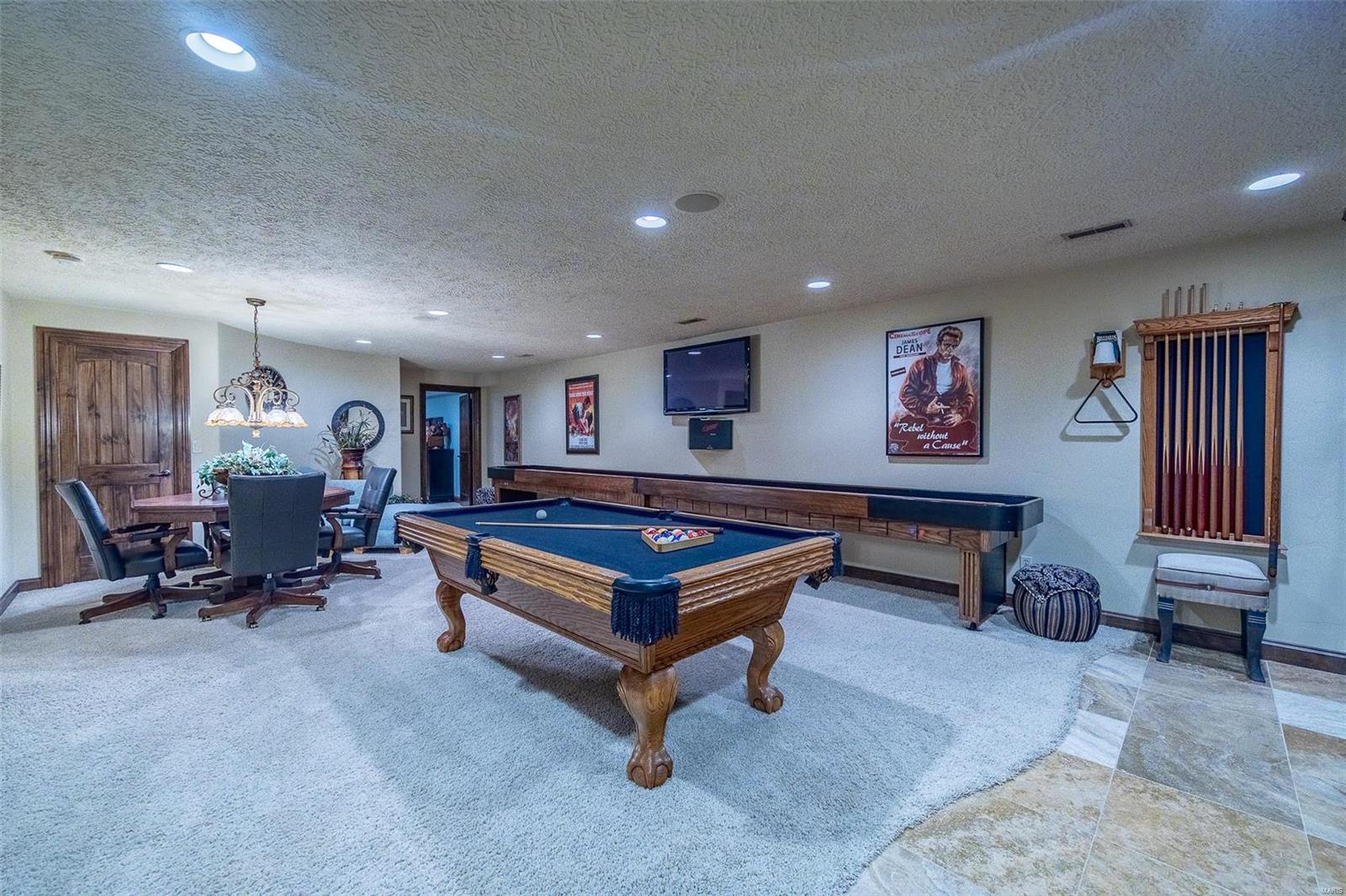 Colonial Meadows - Residential