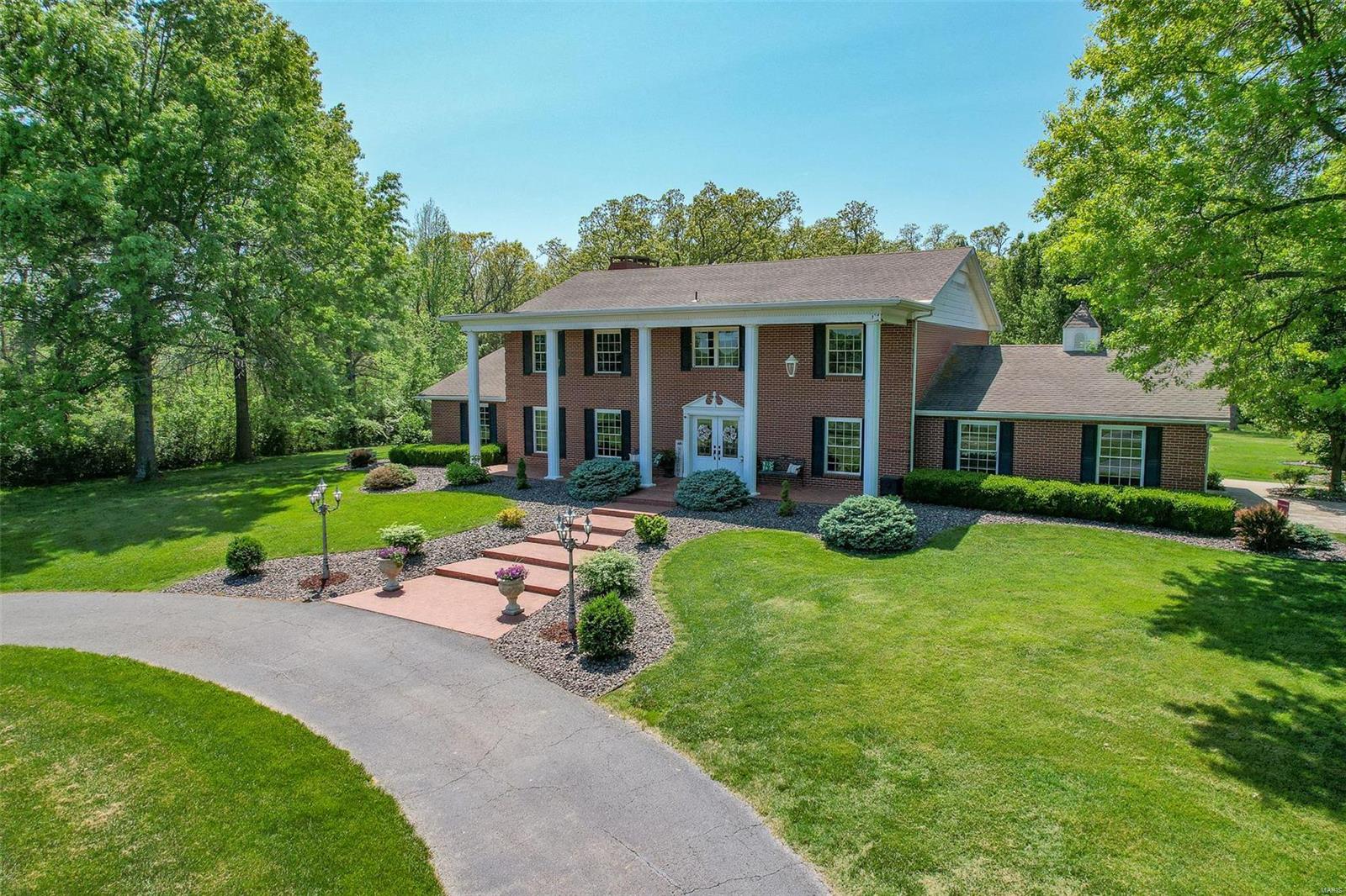 Colonial Meadows - Residential