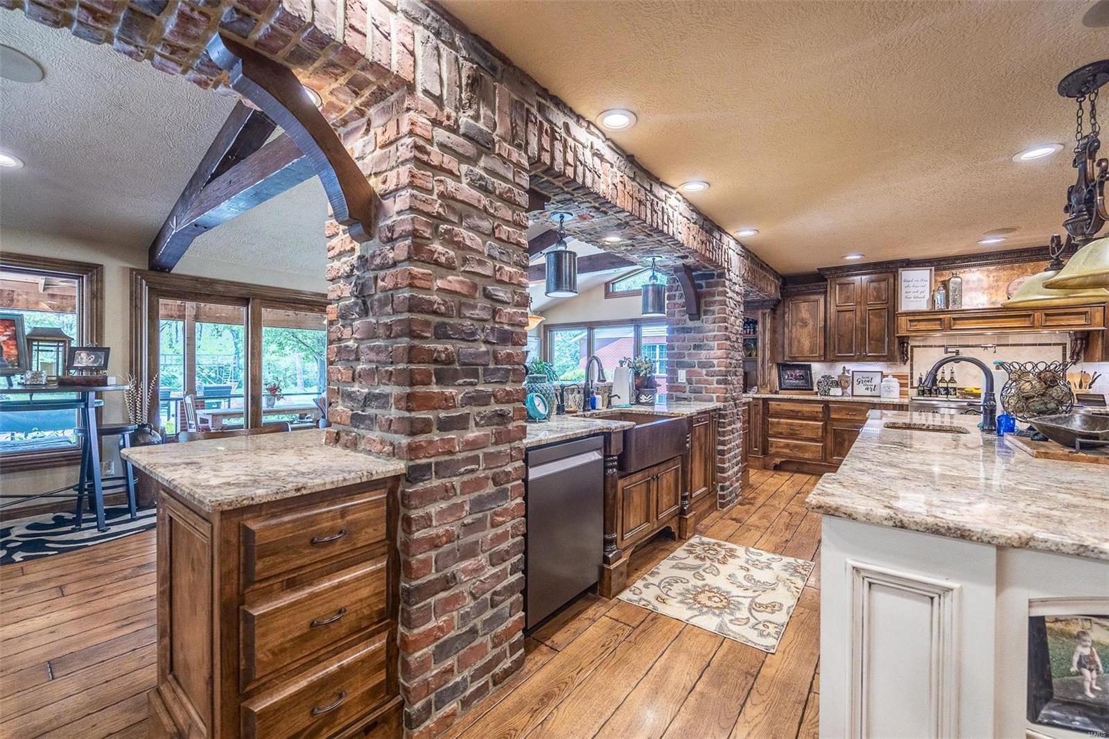 Colonial Meadows - Residential