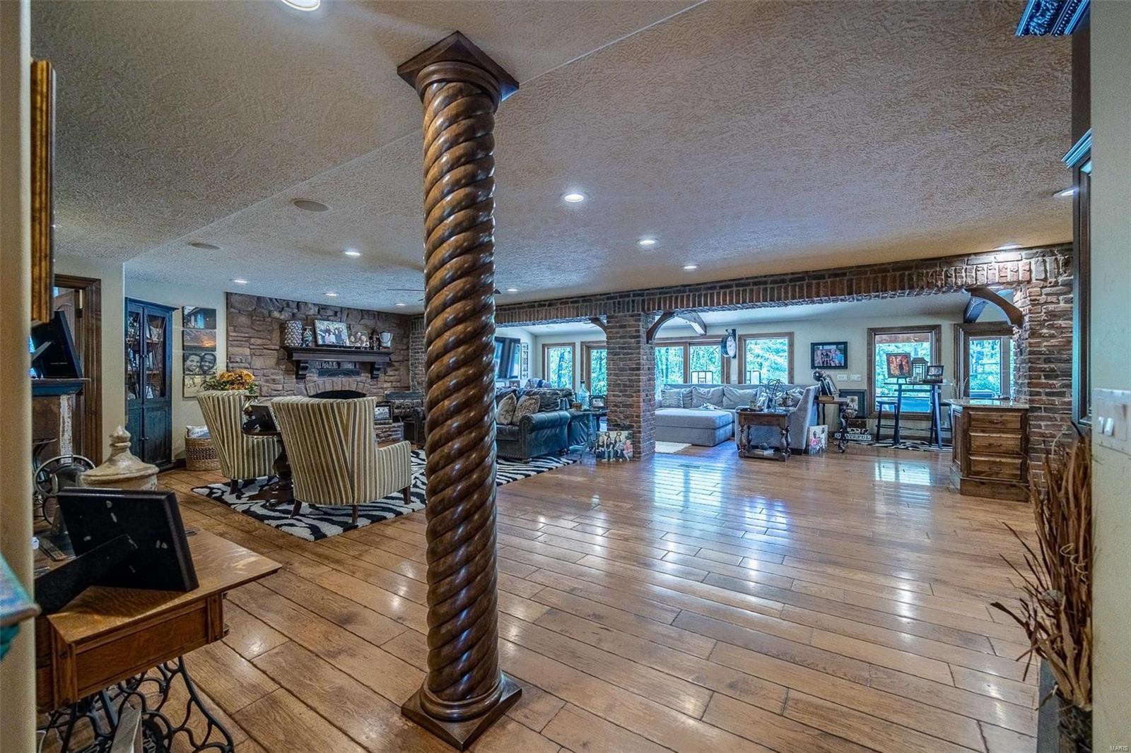 Colonial Meadows - Residential