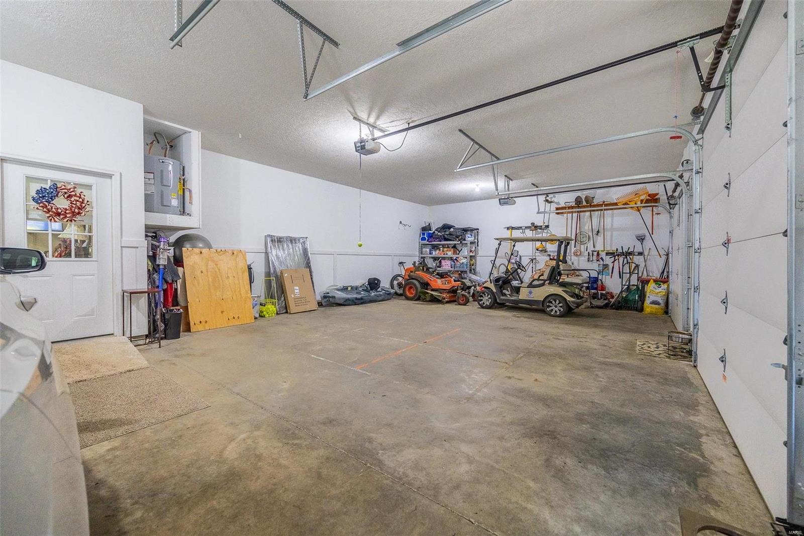 Colonial Meadows - Residential