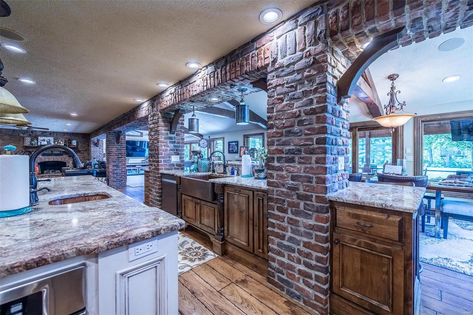 Colonial Meadows - Residential