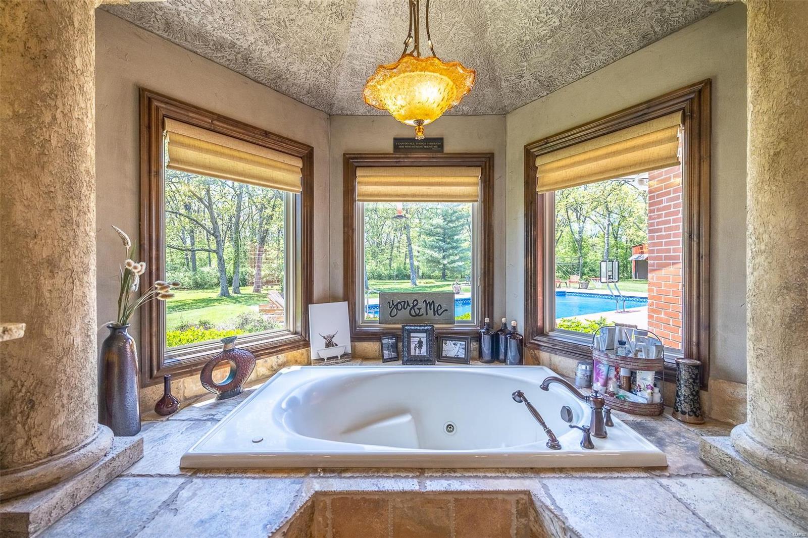 Colonial Meadows - Residential