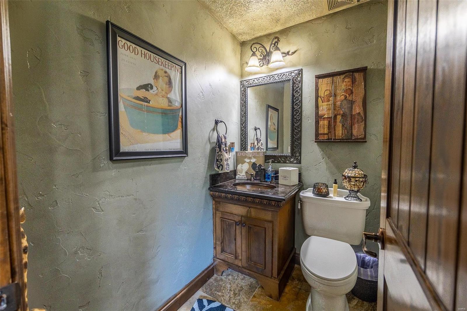 Colonial Meadows - Residential