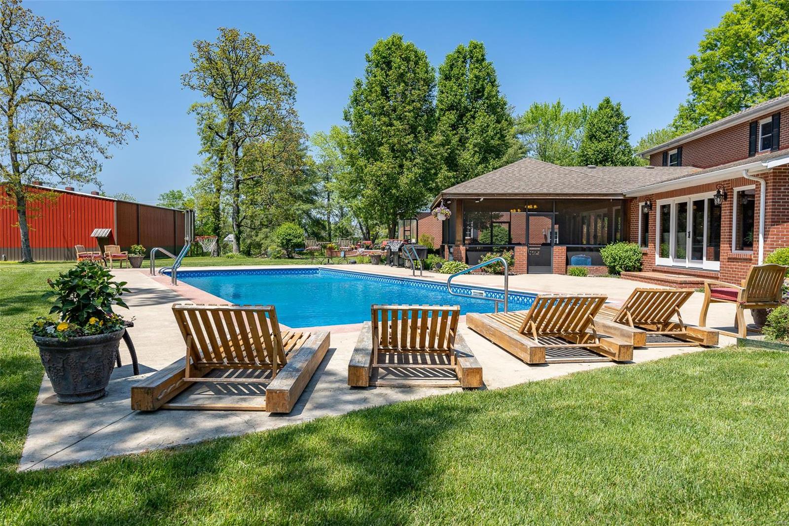 Colonial Meadows - Residential