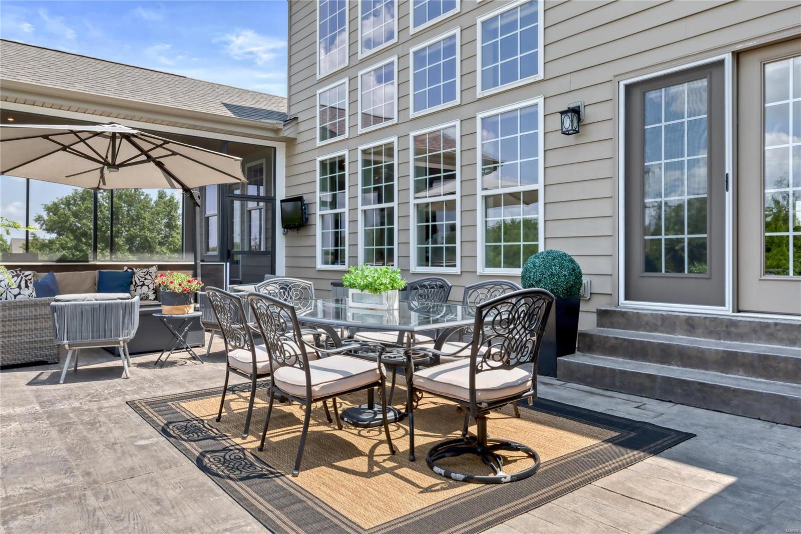 Camelot - Residential