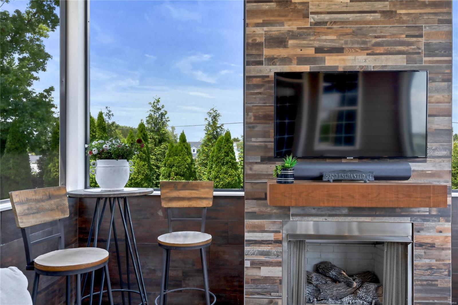 Camelot - Residential