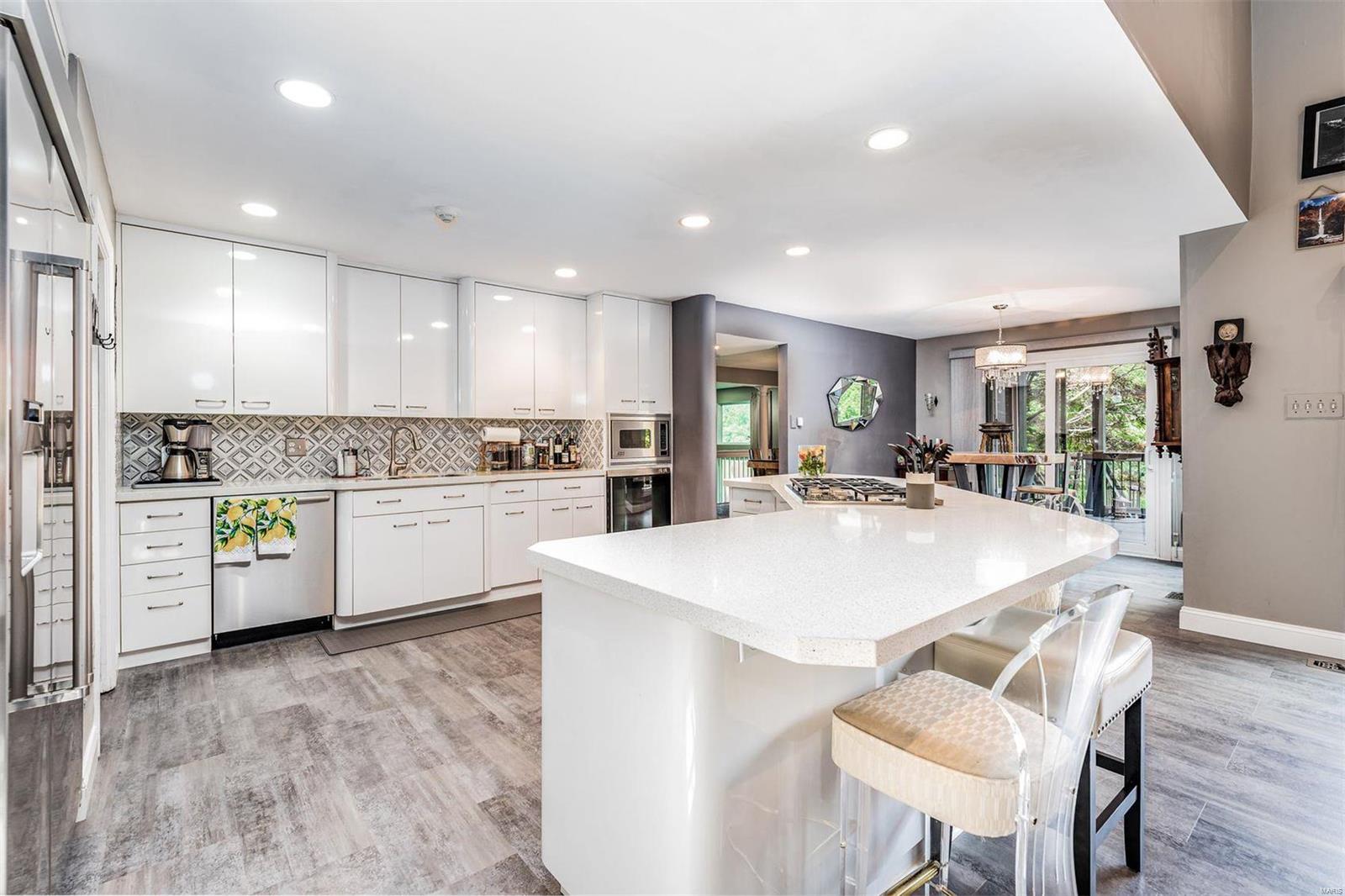 Chesterfield Lakes - Residential