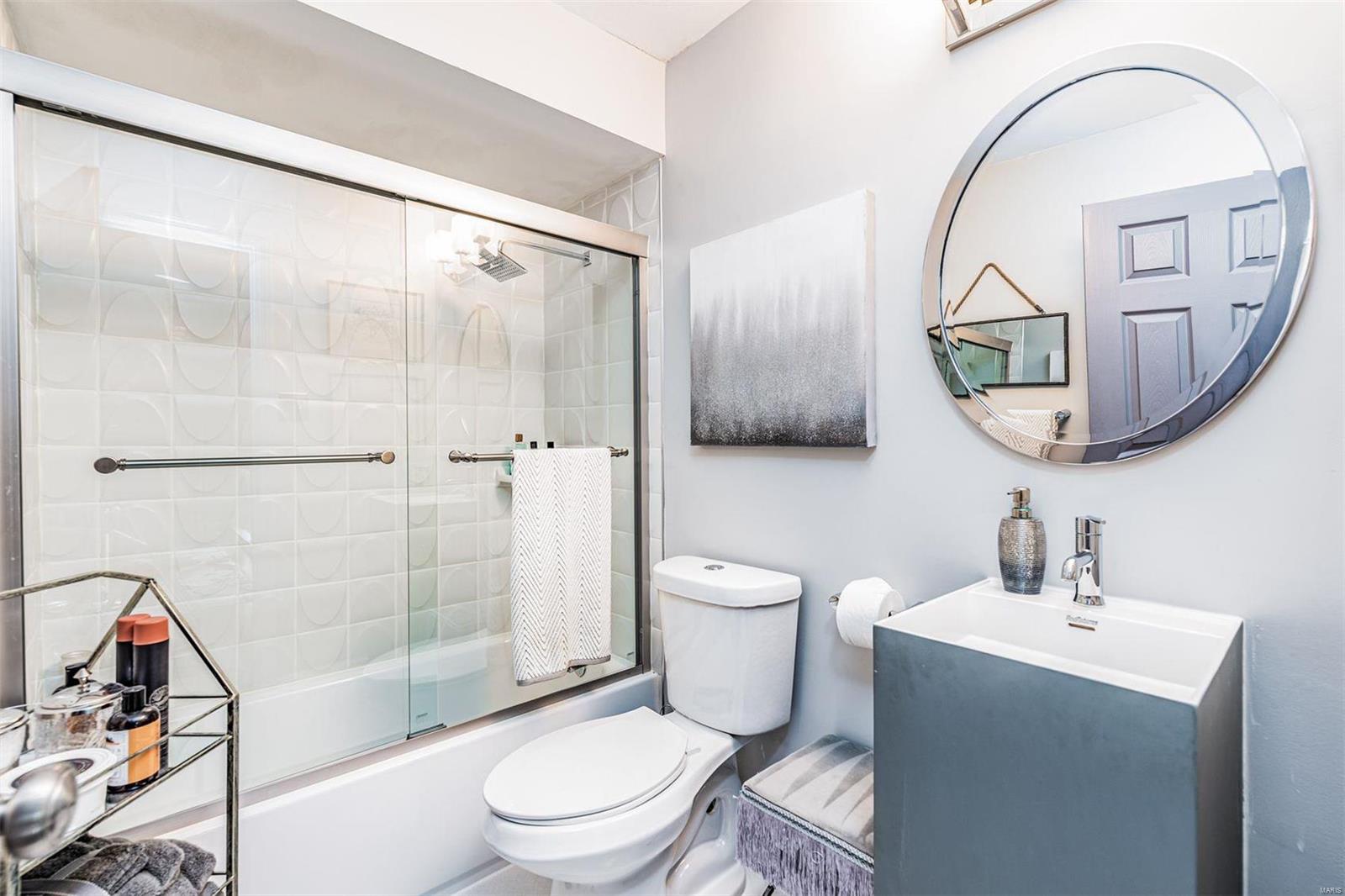 Chesterfield Lakes - Residential