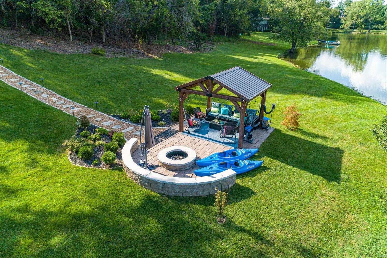 Chesterfield Lakes - Residential