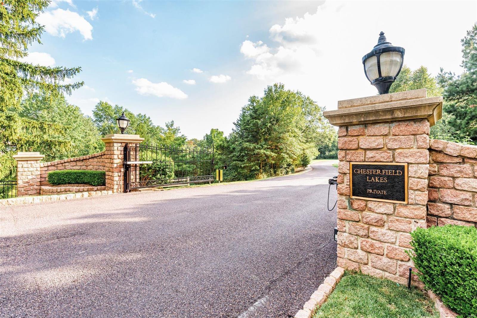 Chesterfield Lakes - Residential