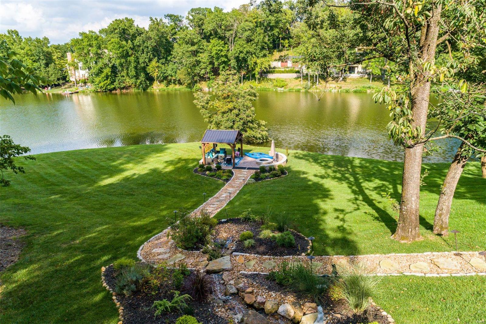 Chesterfield Lakes - Residential