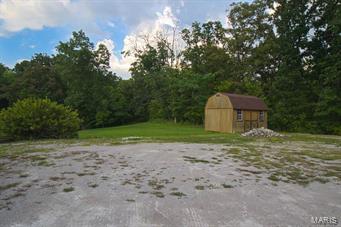 River Hills 01 - Residential