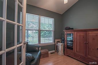 River Hills 01 - Residential