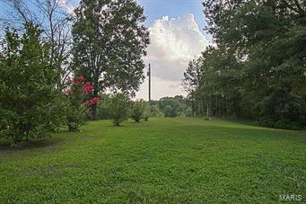 River Hills 01 - Residential