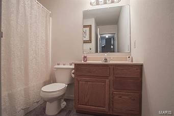 River Hills 01 - Residential