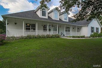 River Hills 01 - Residential