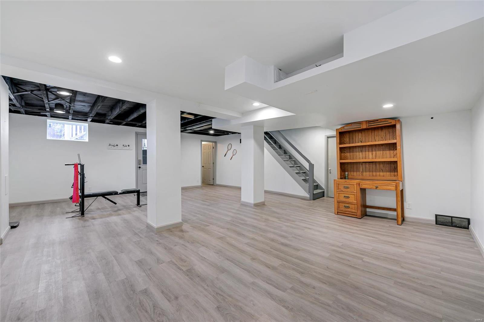 Holly Hills - Residential