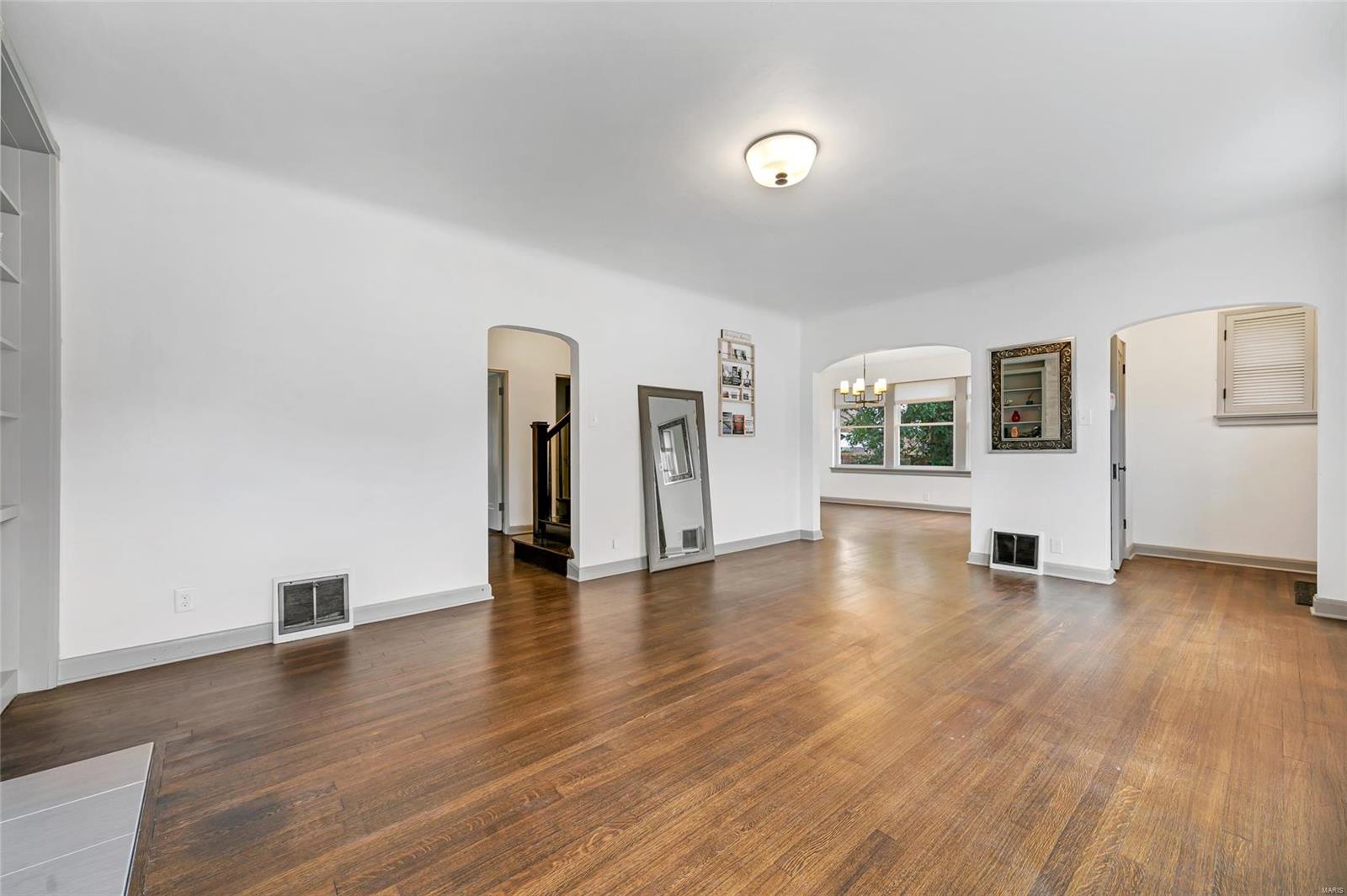 Holly Hills - Residential