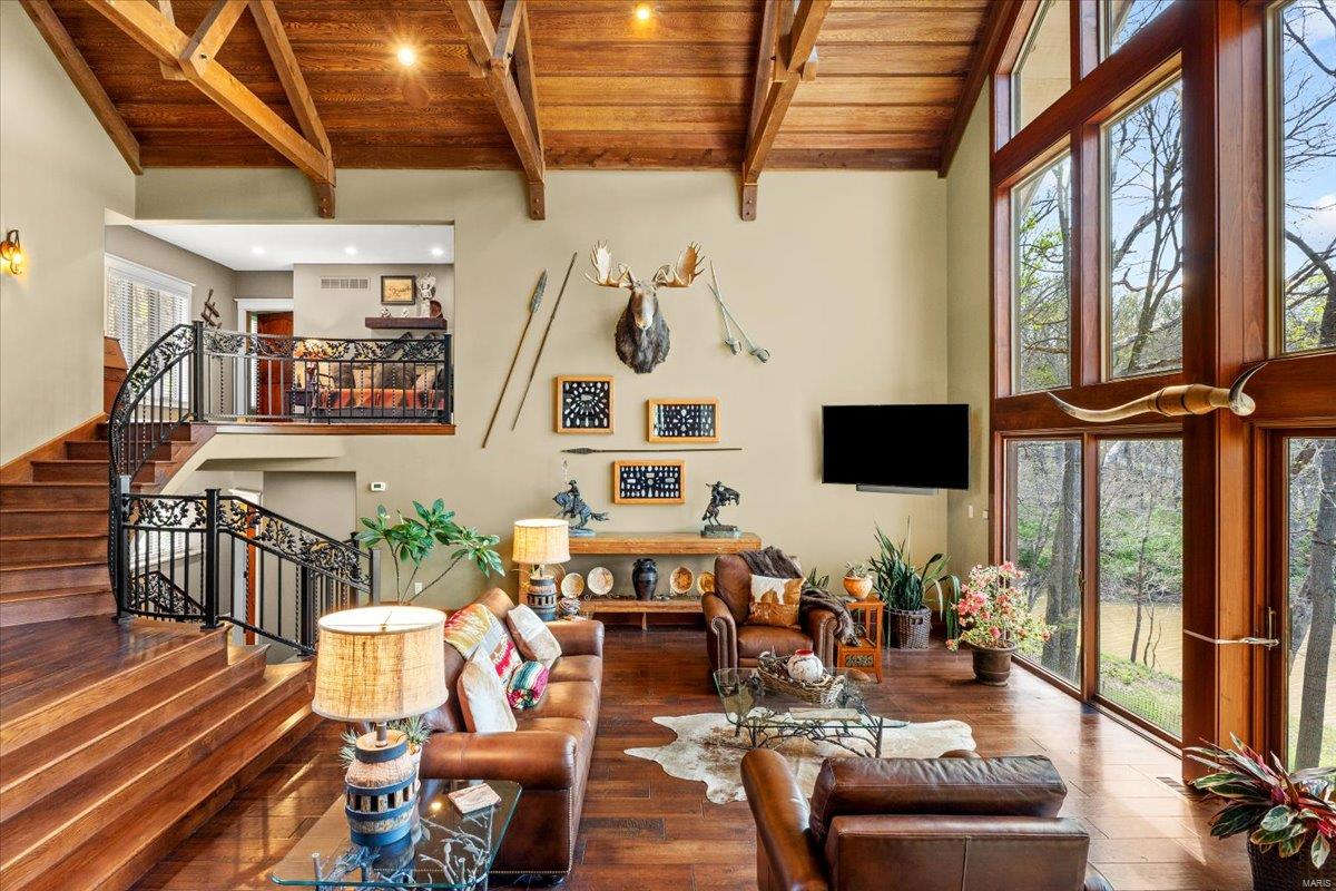 16480 Walnut Rail Road