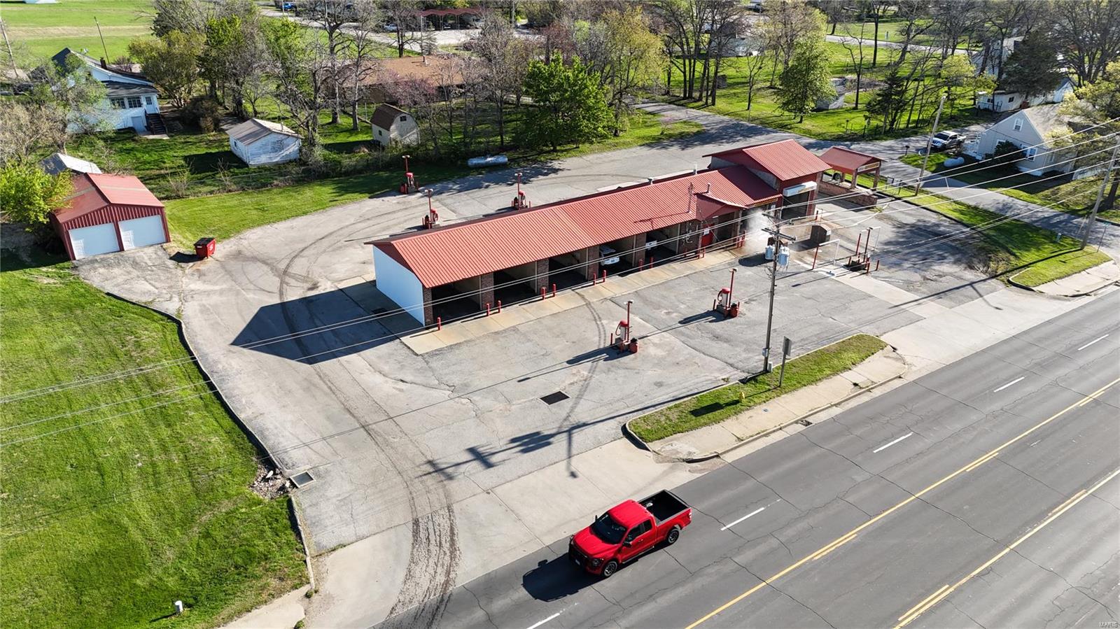700 W Scenic Riv BLVD