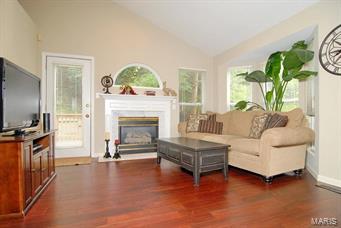 Cascades Four The - Residential