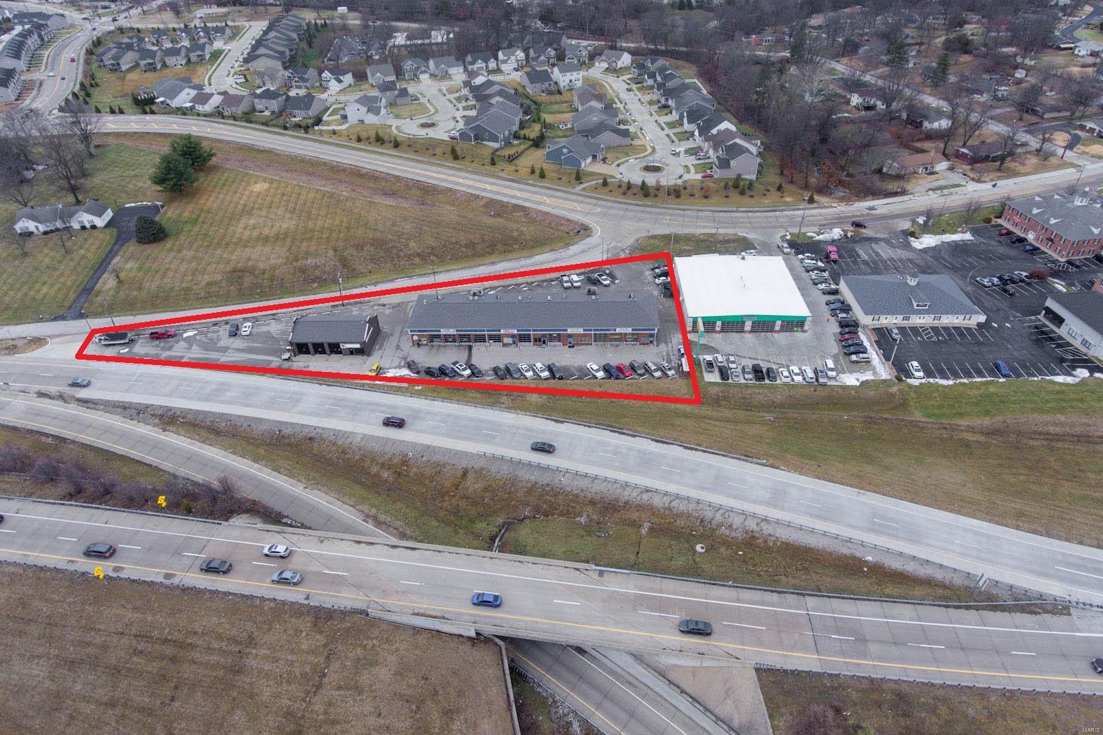 Baileys 02 - Commercial Sale