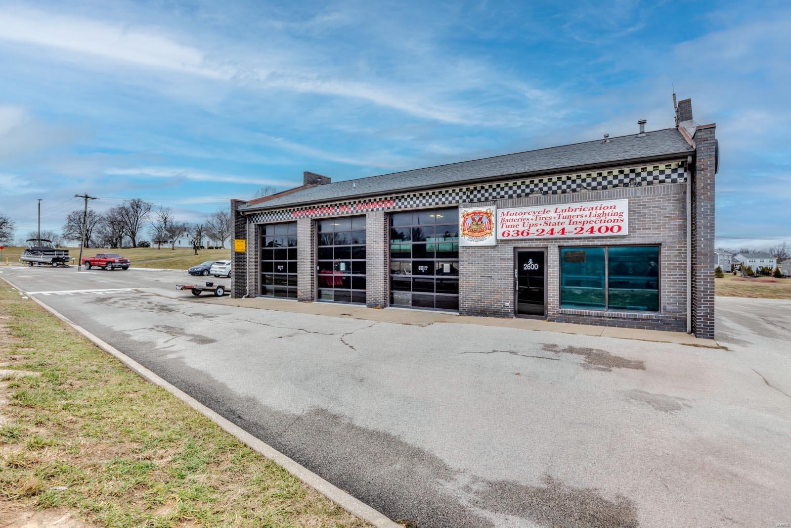 2580 S Old Highway 94