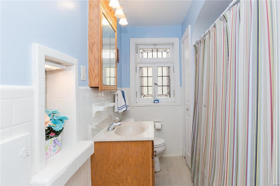 Country Club Add To Normandy Park - Residential
