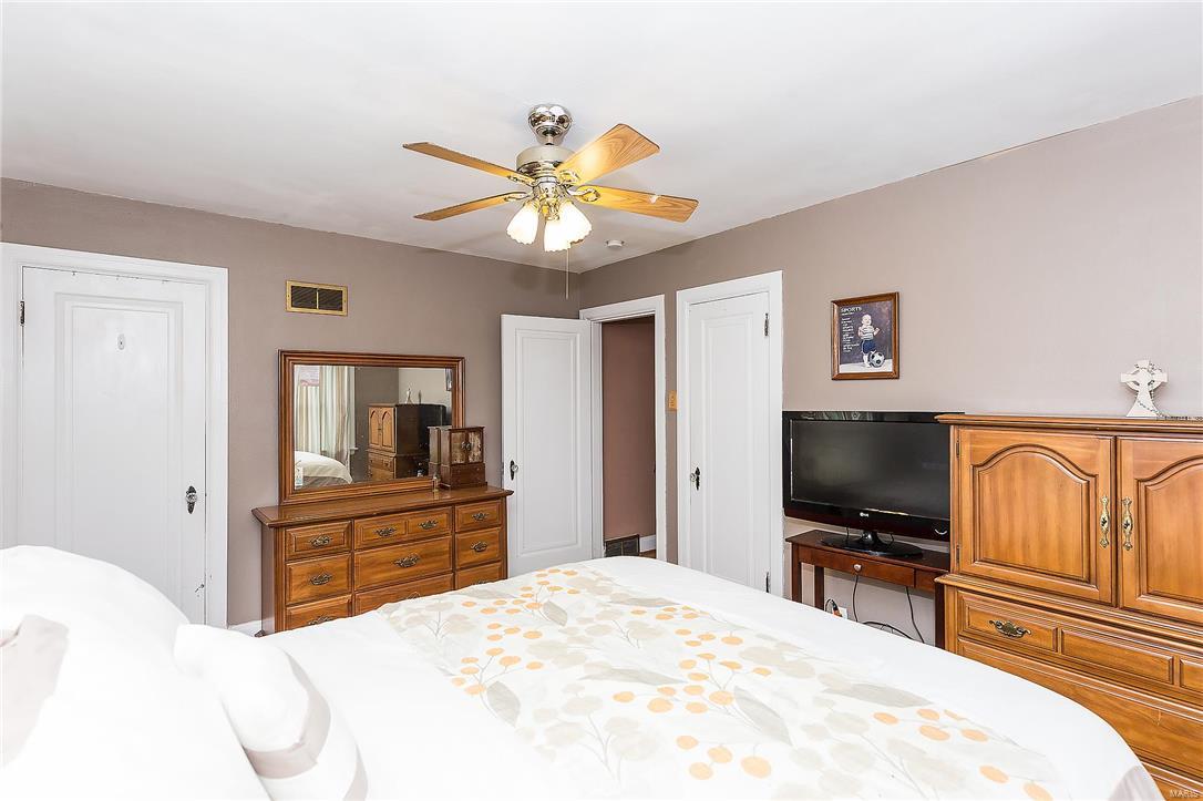 Country Club Add To Normandy Park - Residential