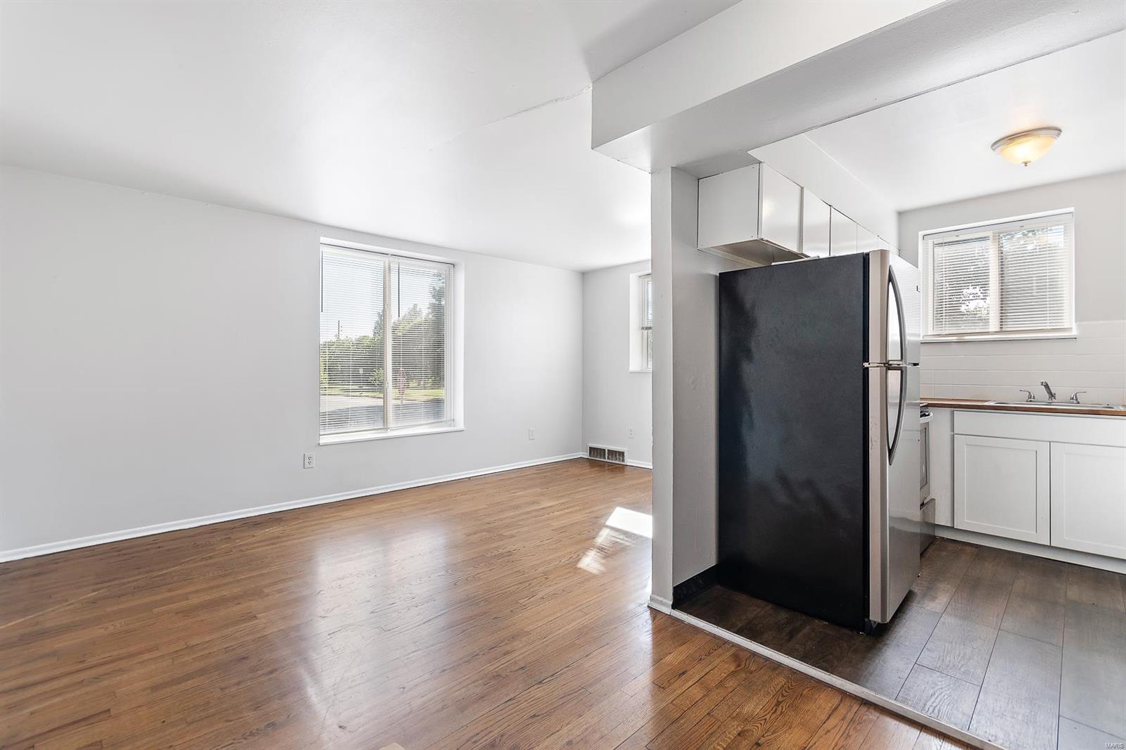 St Louis Add - Residential Income