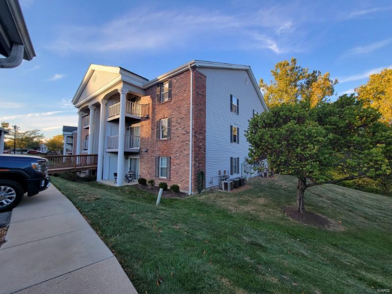 St Louis, Missouri 63119, United States, 2 Bedrooms Bedrooms, ,2 BathroomsBathrooms,Residential,Active,12025