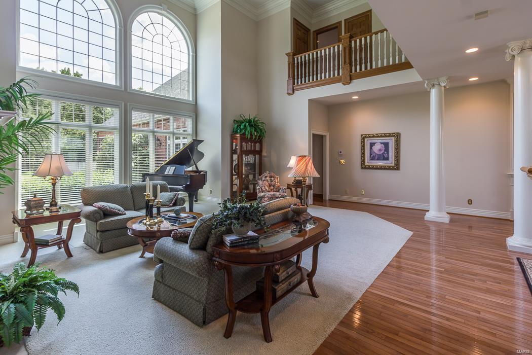 LAKEVIEW ESTATES - Residential