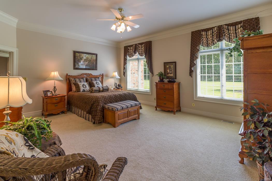 LAKEVIEW ESTATES - Residential