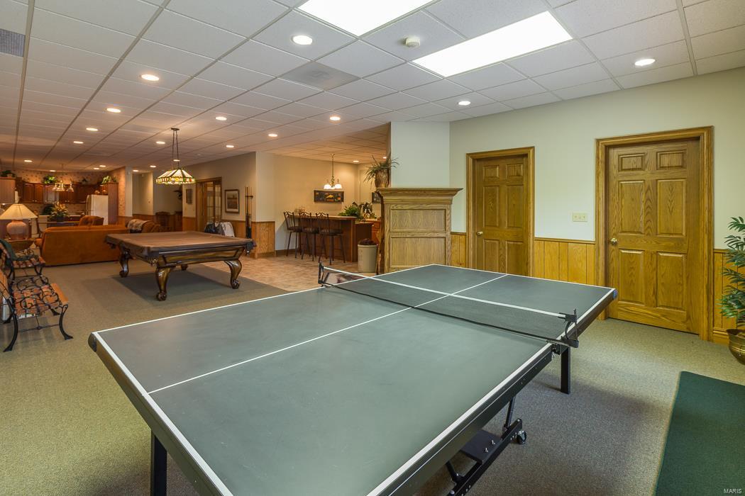 LAKEVIEW ESTATES - Residential