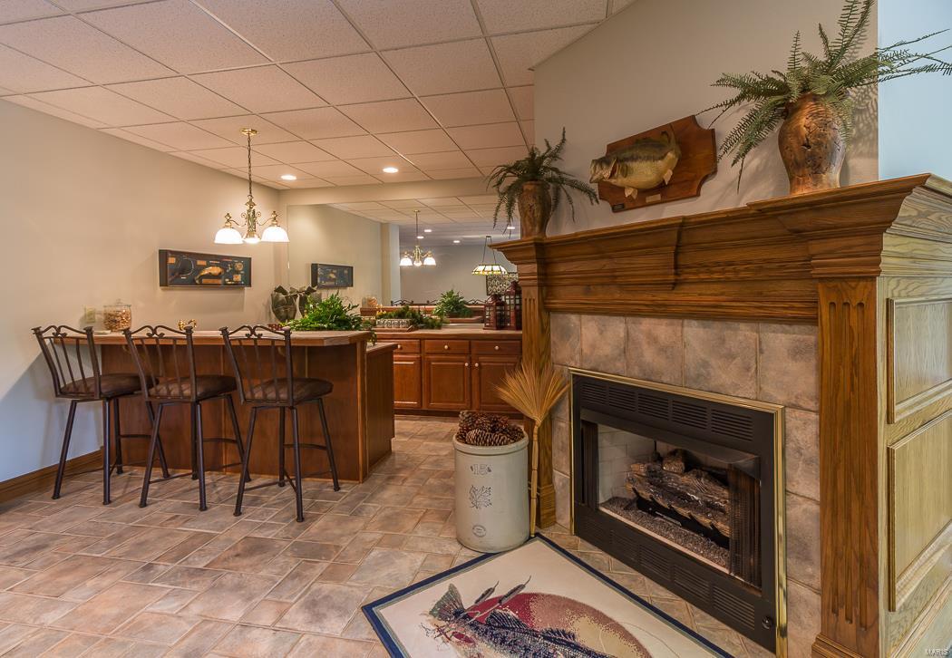 LAKEVIEW ESTATES - Residential